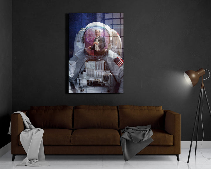 WANDBILD „Astronaut im Smoking“ – Acrylglas & Alu-Dibond | Exklusive und Moderne Pop-Art in Museumsqualität