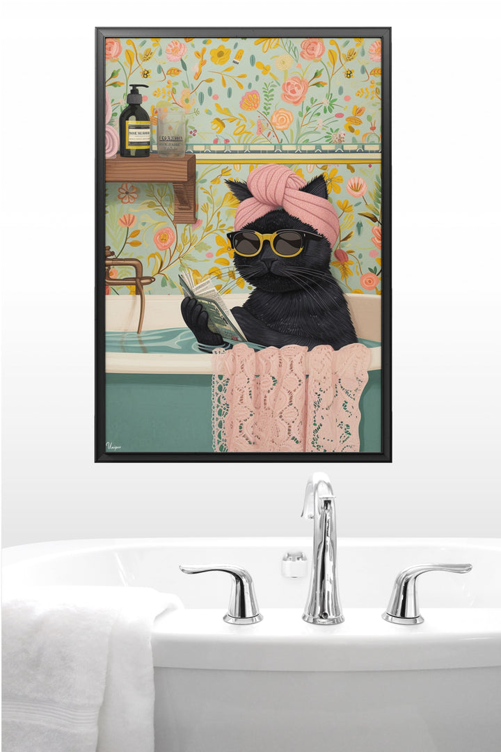 WANDBILD „Lesende Katze in der Wanne“ – Acrylglas & Alu-Dibond | Exklusive und Moderne Kunst in Museumsqualität