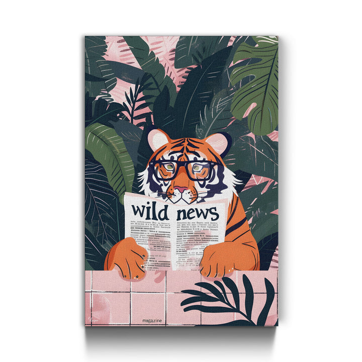 WANDBILD „Tiger mit Zeitung“ – Acrylglas & Alu-Dibond | Exklusive und Moderne Kunst in Museumsqualität