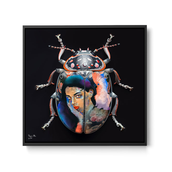 WANDBILD "Porzellan-Marienkäfer mit Porträtmotiven – Delfter Blue Stil" – Acrylglas & Alu-Dibond | Exklusive Limitierte und Moderne Kunst | 1 von 50 Weltweit in Museumsqualität