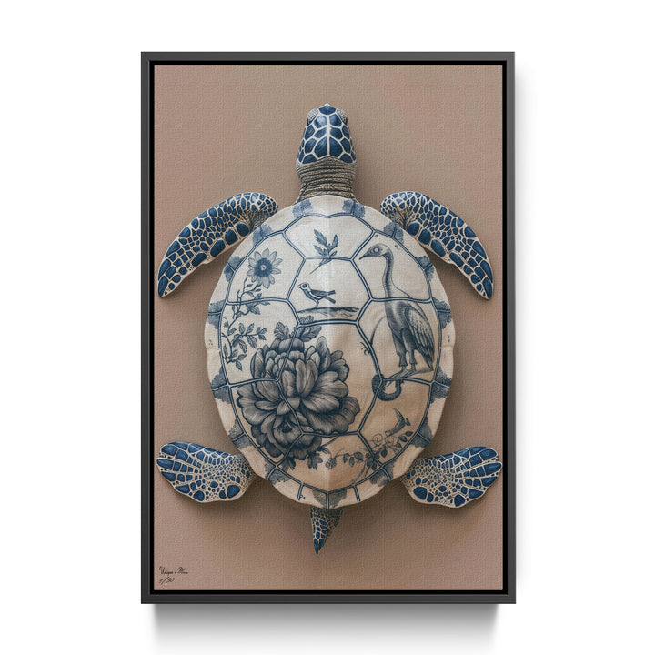 WANDBILD "Porzellan-Schildkröte mit floralen Motiven – Delfter Blue Stil" – Acrylglas & Alu-Dibond | Exklusive Limitierte und Moderne Kunst | 1 von 50 Weltweit in Museumsqualität