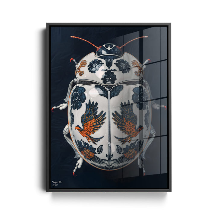 WANDBILD "Porzellan-Käfer mit Vogel- und Blumenmotiven – Delfter Blue Stil" – Acrylglas & Alu-Dibond | Exklusive Limitierte und Moderne Kunst | 1 von 50 Weltweit in Museumsqualität