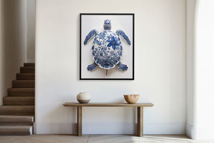 WANDBILD "Porzellan-Schildkröte mit botanischen Motiven – Delfter Blue Stil" – Acrylglas & Alu-Dibond | Exklusive Limitierte und Moderne Kunst | 1 von 50 Weltweit in Museumsqualität