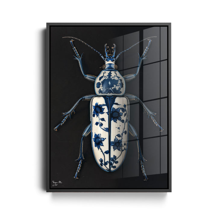 WANDBILD "Porzellan-Käfer mit dekorativen Mustern – Delfter Blue Stil" – Acrylglas & Alu-Dibond | Exklusive Limitierte und Moderne Kunst | 1 von 50 Weltweit in Museumsqualität