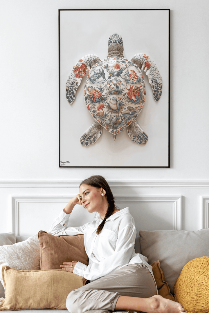 WANDBILD "Porzellan-Schildkröte mit detailreichen Motiven – Delfter Blue Stil" – Acrylglas & Alu-Dibond | Exklusive Limitierte und Moderne Kunst | 1 von 50 Weltweit in Museumsqualität