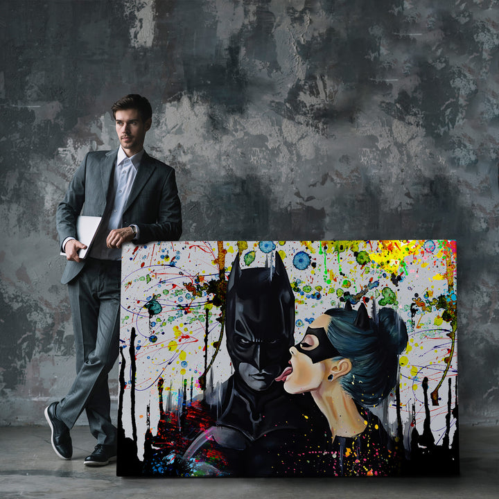 WANDBILD „Batman und Catwoman – Die Verführung“ – Acrylglas & Alu-Dibond | Exklusive und Moderne Pop-Art in Museumsqualität