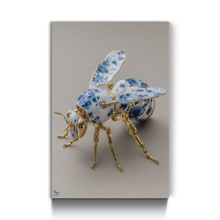 Goldene Porzellanbiene